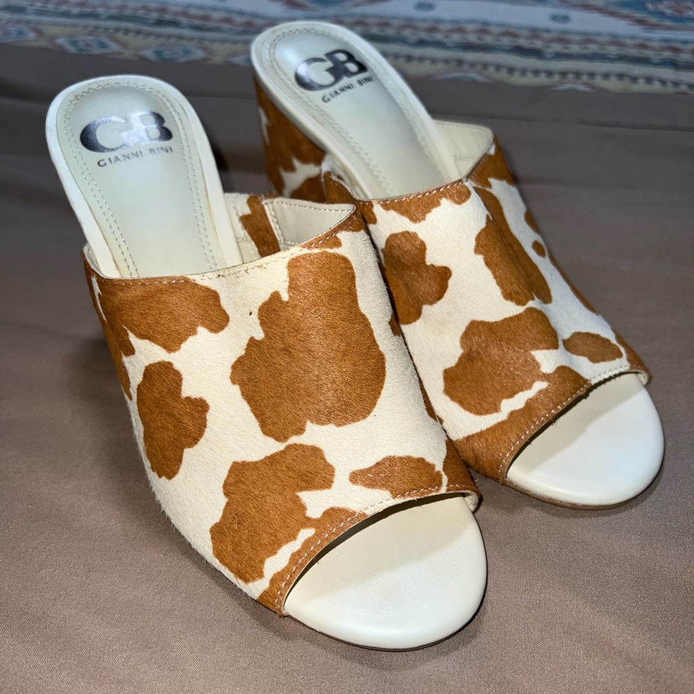 GIANNI BINI COWHIDE HEELS